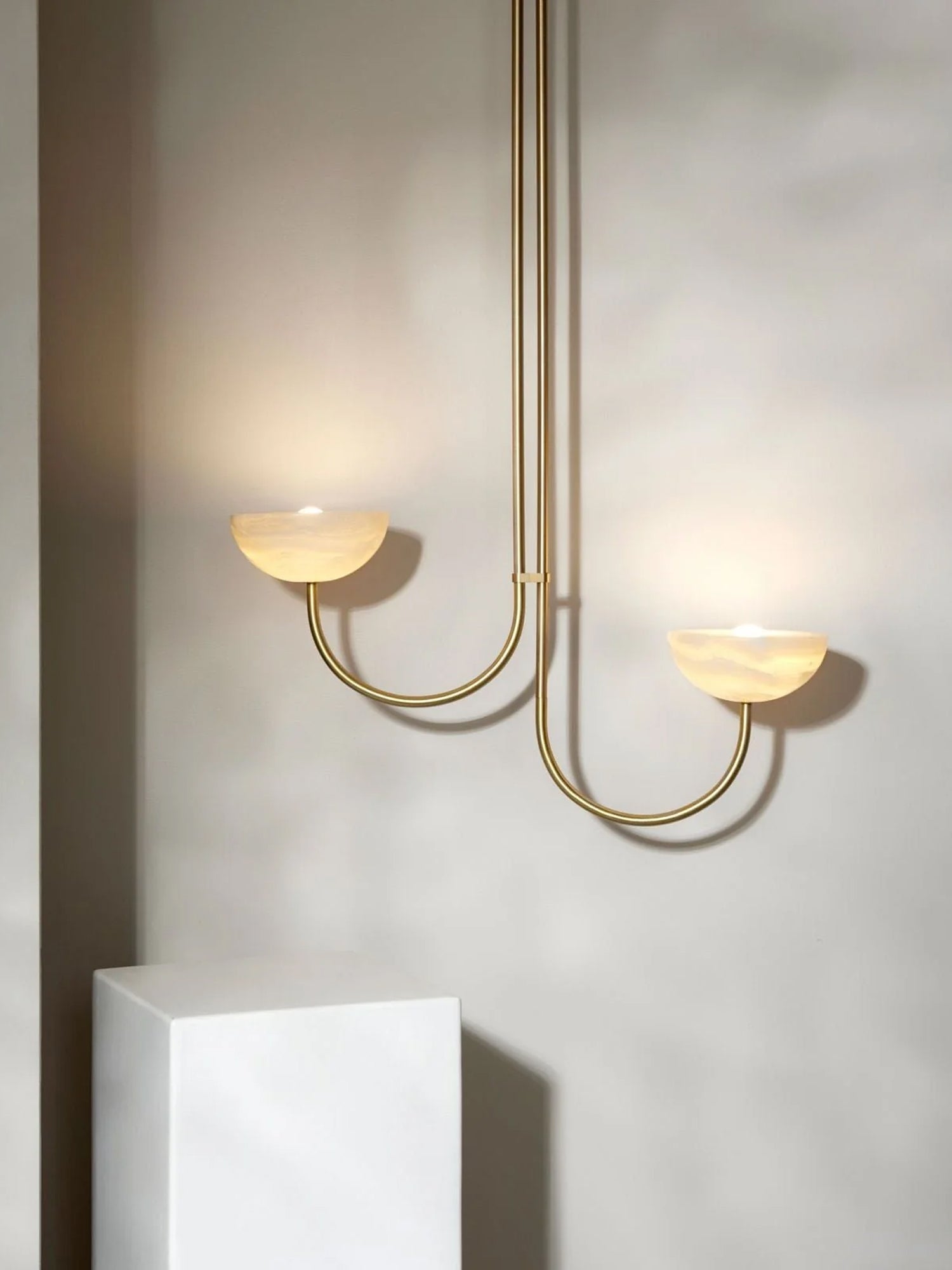 Suspension moderne Warwick en Jade Blanc et blanc albâtre