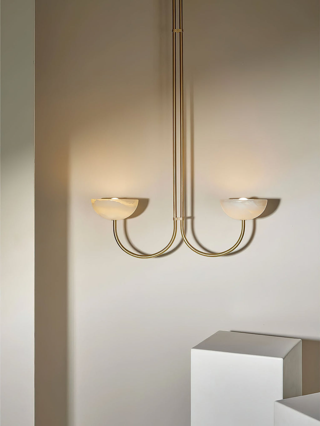Suspension moderne Warwick en Jade Blanc et blanc albâtre