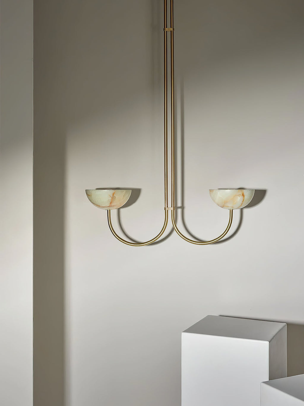 Suspension moderne Warwick en Jade Or et albâtre blanc