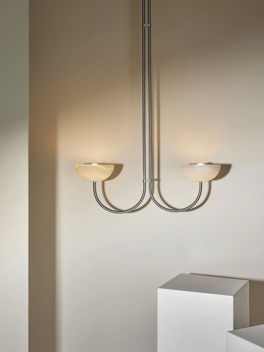 Suspension moderne Warwick en Albâtre Doré et vert Jade