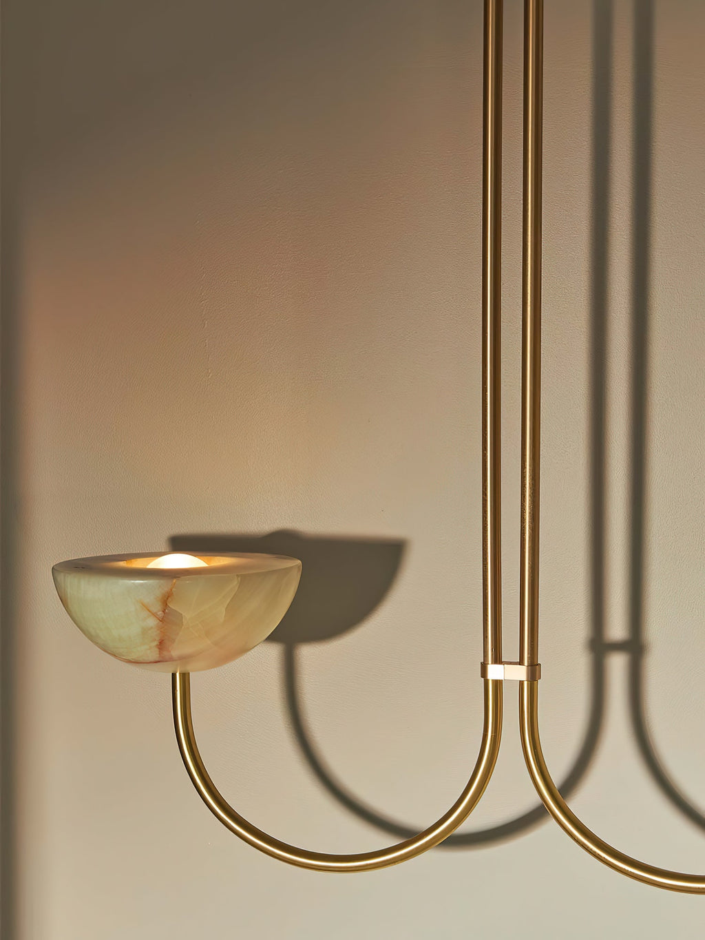 Suspension moderne Warwick en Jade Or et albâtre blanc