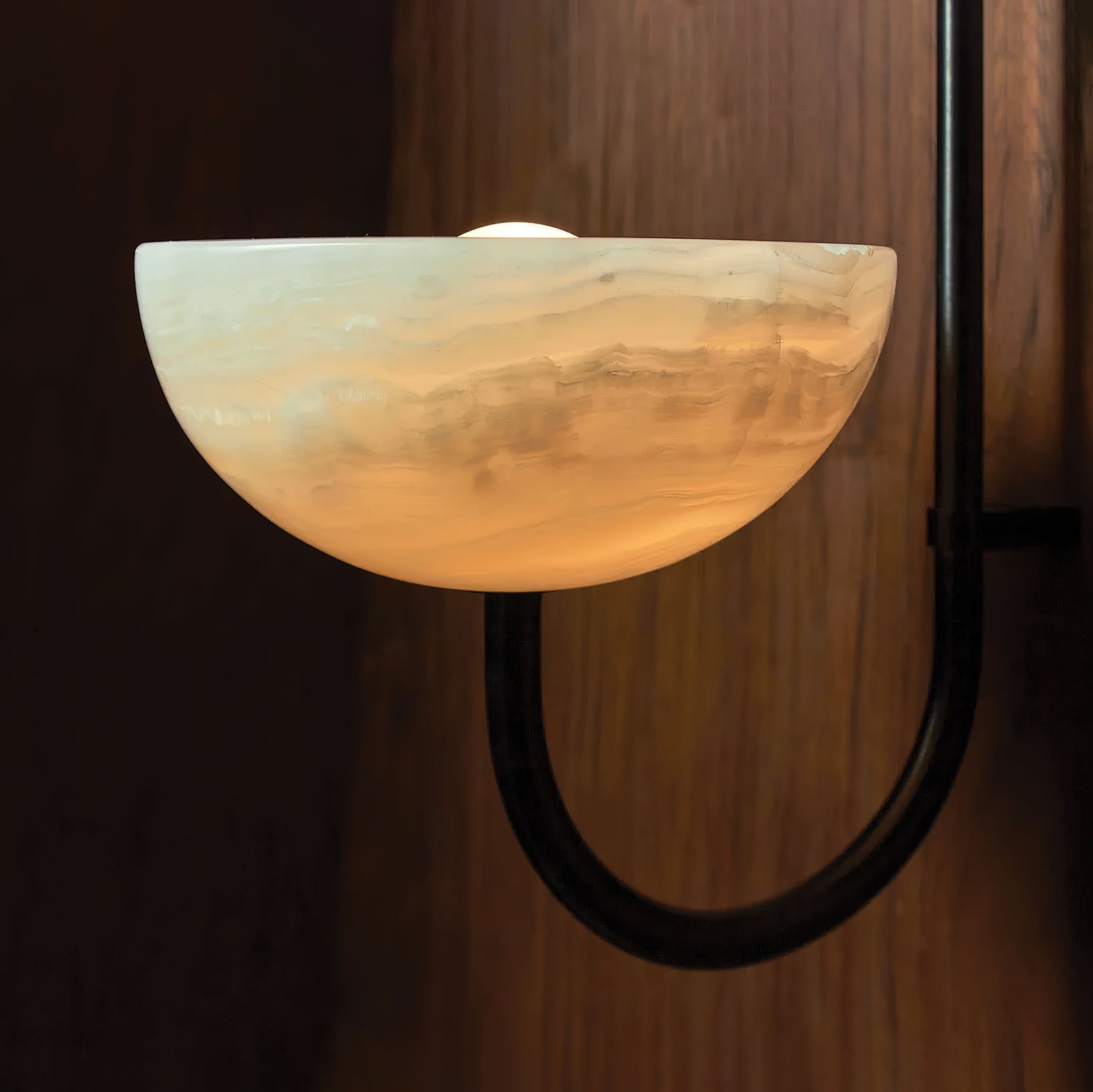 Suspension moderne Warwick en Albâtre Doré et vert Jade