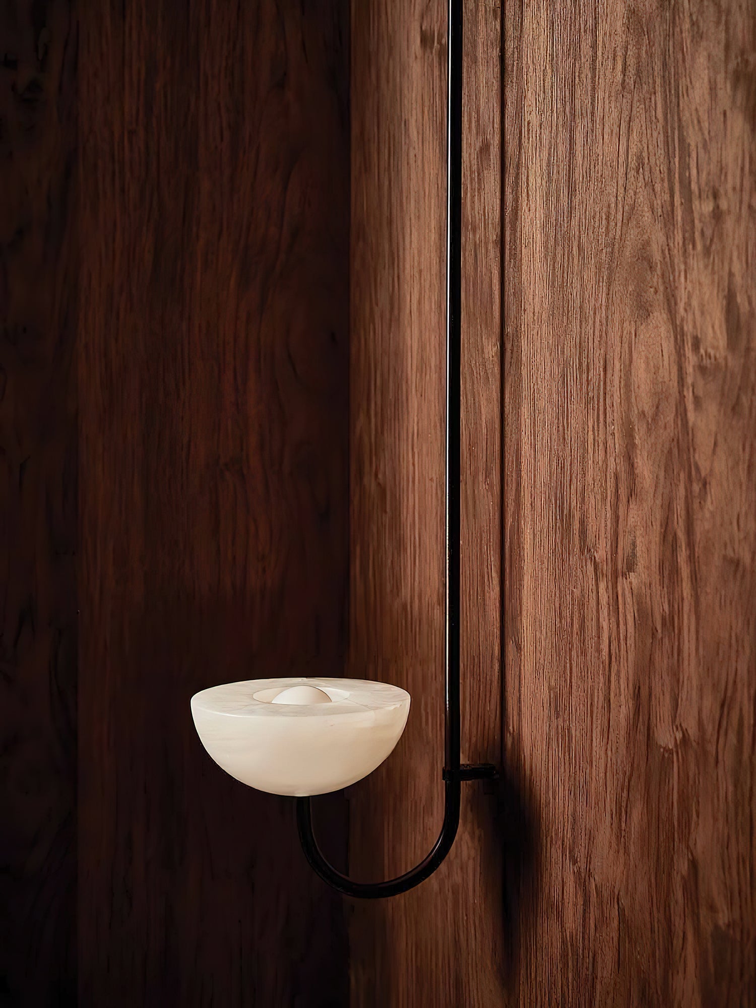 Suspension moderne Warwick en Jade Noir et albâtre blanc