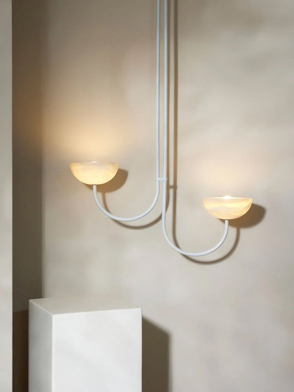 Suspension moderne Warwick en Jade Or et albâtre blanc