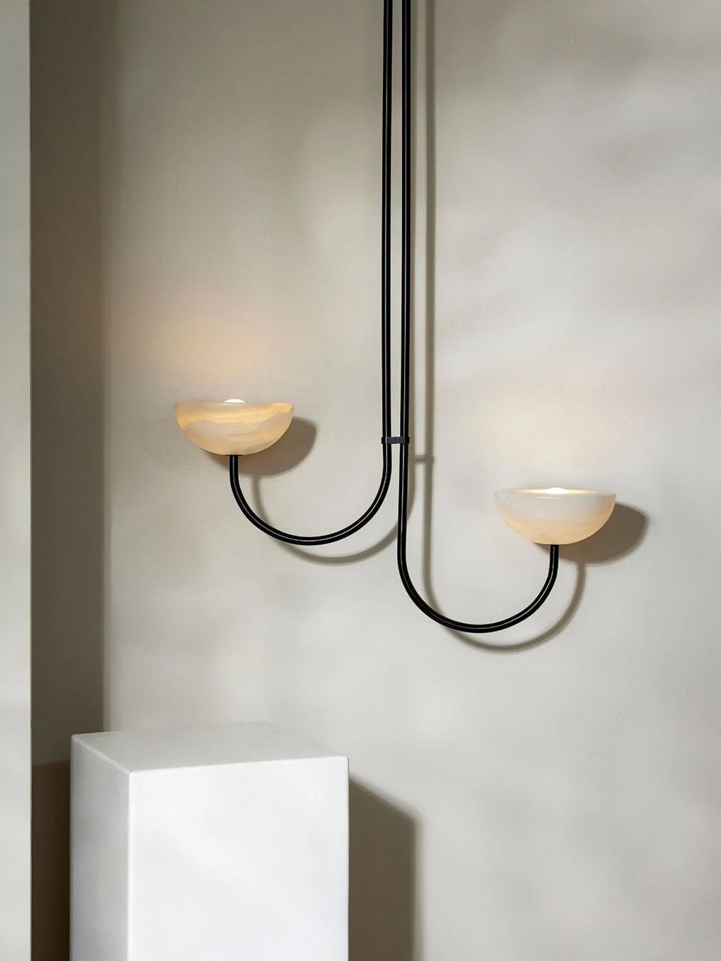 Suspension moderne Warwick en Jade Blanc et blanc albâtre