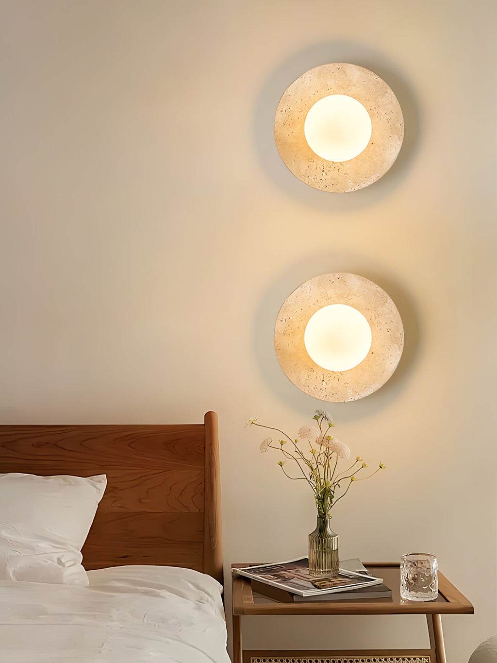 Applique murale moderne Frits en Travertin jaune et blanc