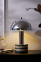 Lampe à poser moderne Agaton en chrome Gris et beige