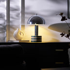 Lampe à poser moderne Agaton en chrome Gris et beige