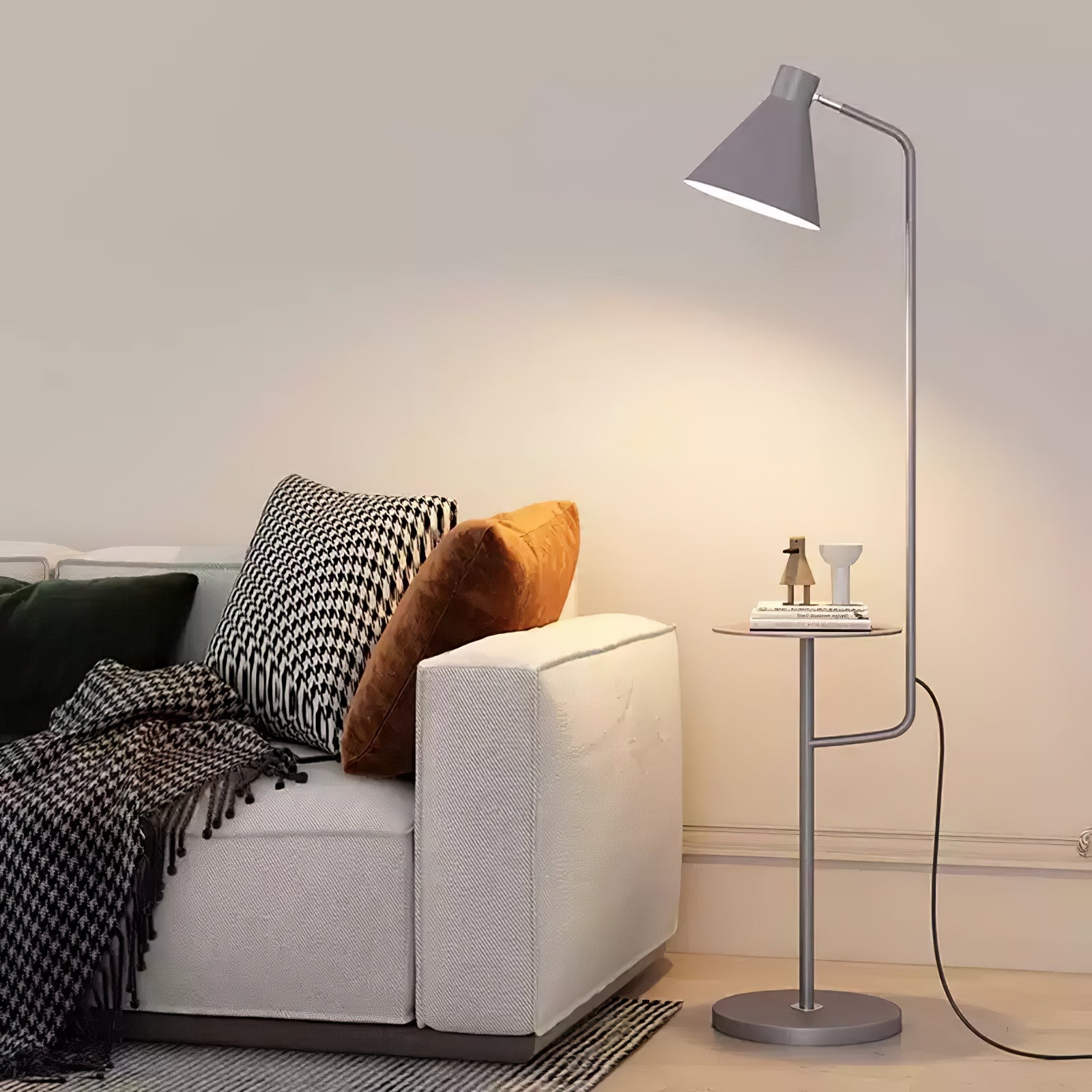 Lampadaire moderne Langston en Marbre Bleu