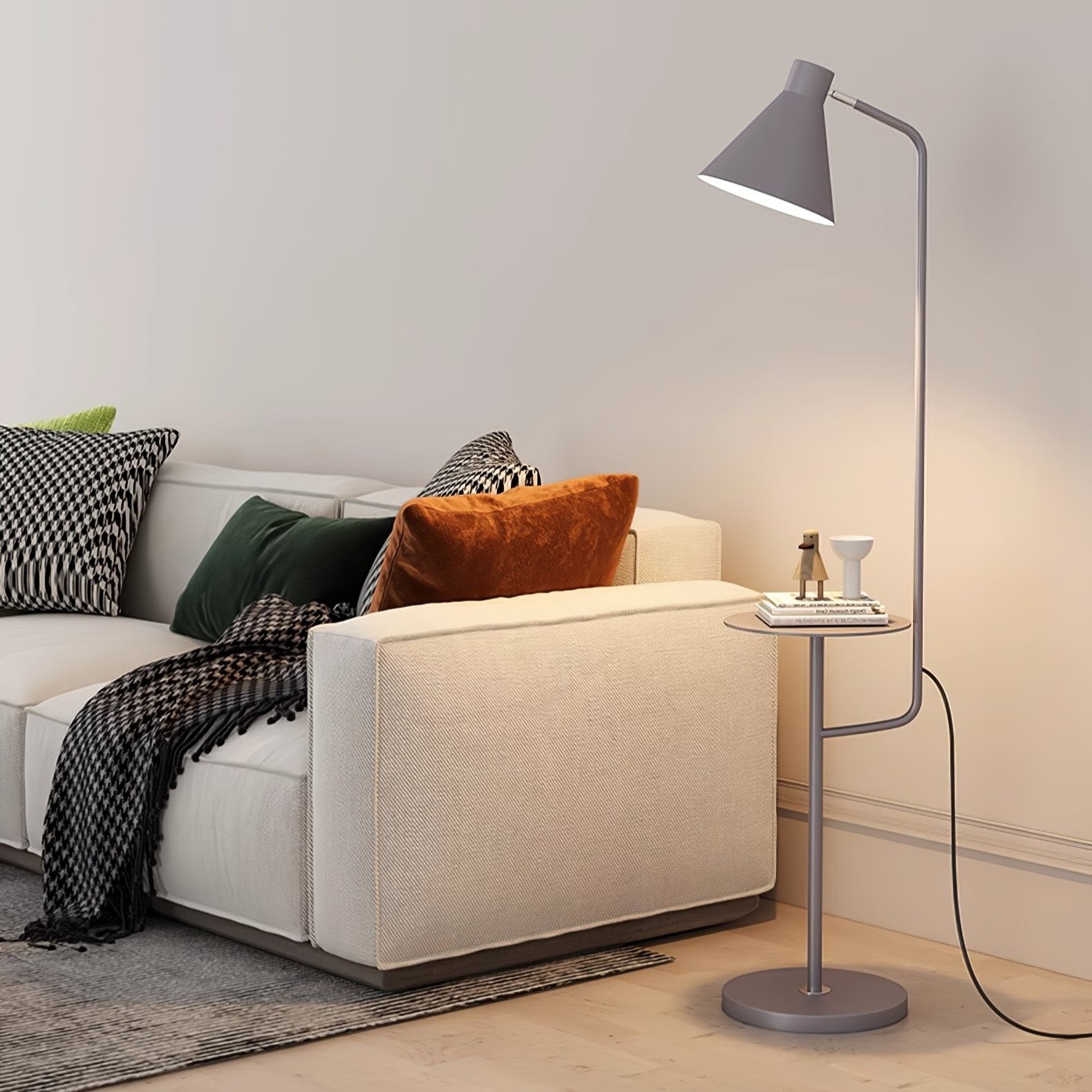 Lampadaire moderne Langston en Marbre Rose