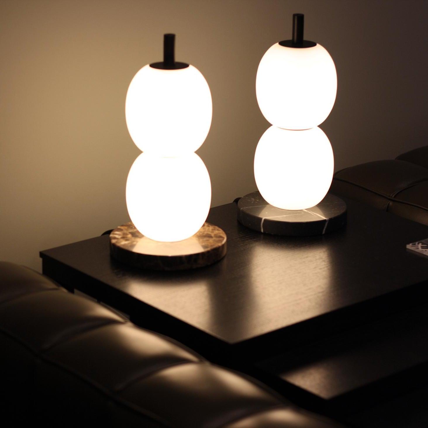 Lampe à poser moderne Rodmar en Noir marbre Blanc