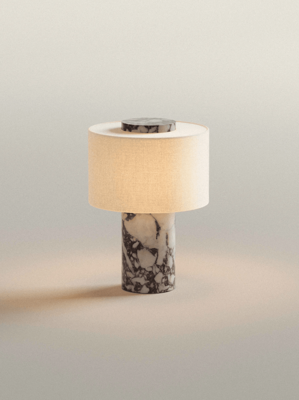 Lampe à poser moderne Rafael en pierre Travertin jaune