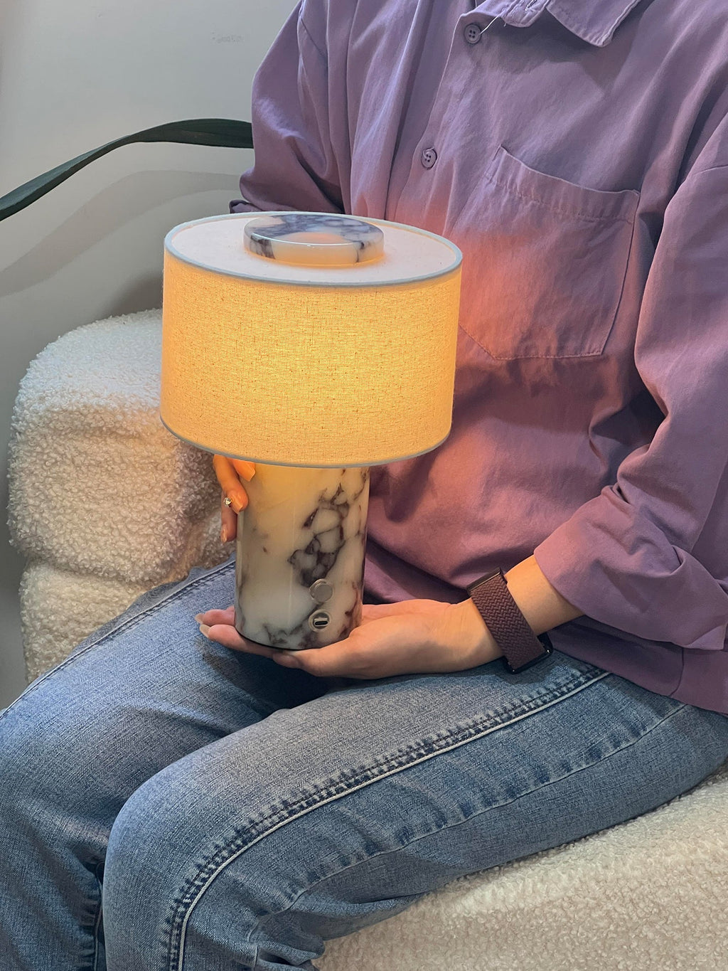 Lampe à poser moderne Rafael en pierre, Travertin Bulgari