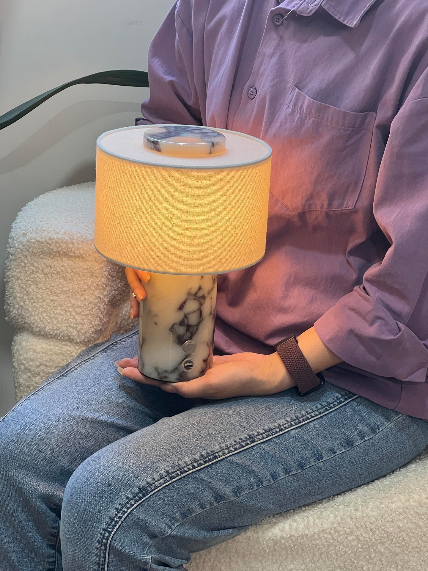 Lampe à poser moderne Rafael en pierre, Travertin Bulgari