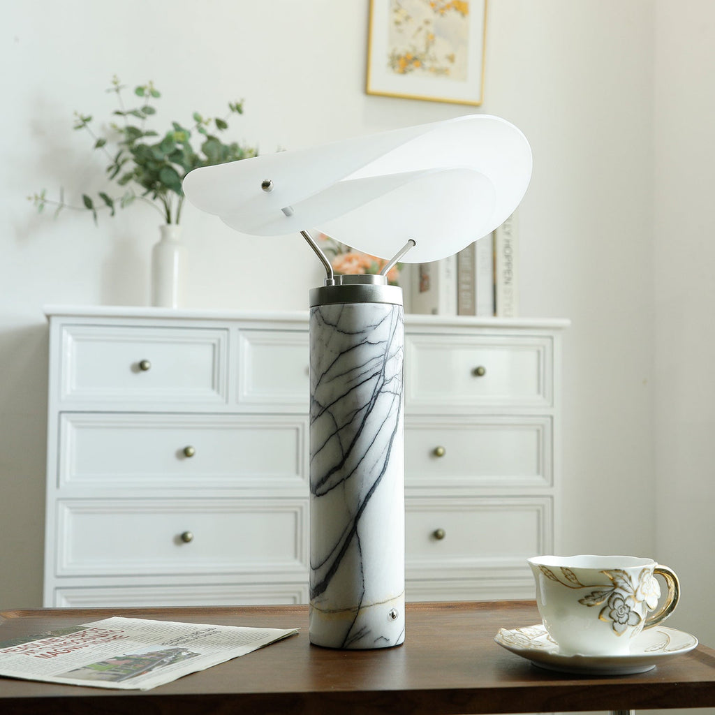 Lampe à poser moderne Rafael en Travertin, Marbre