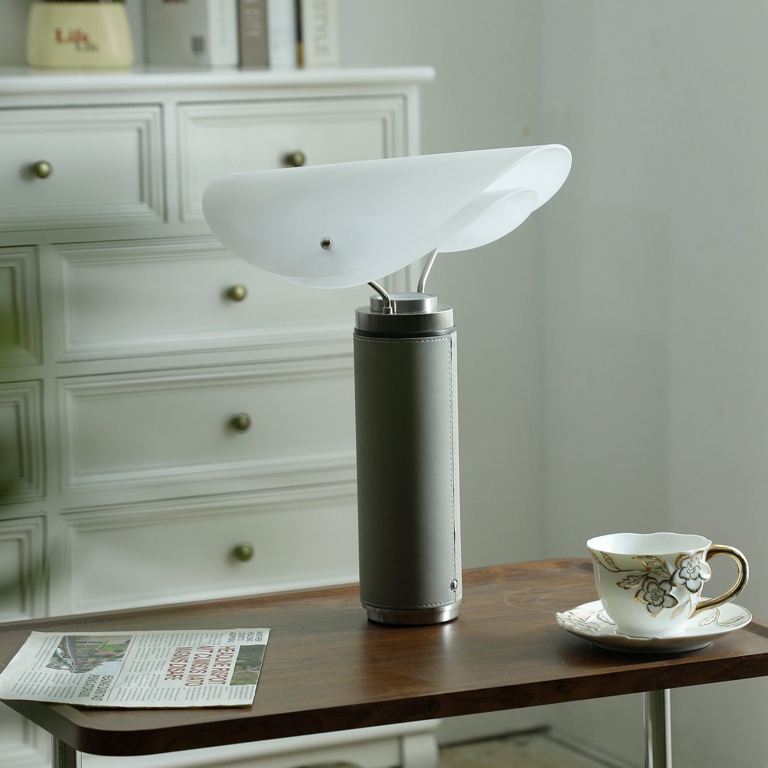 Lampe à poser moderne Rafael en Travertin, Marbre