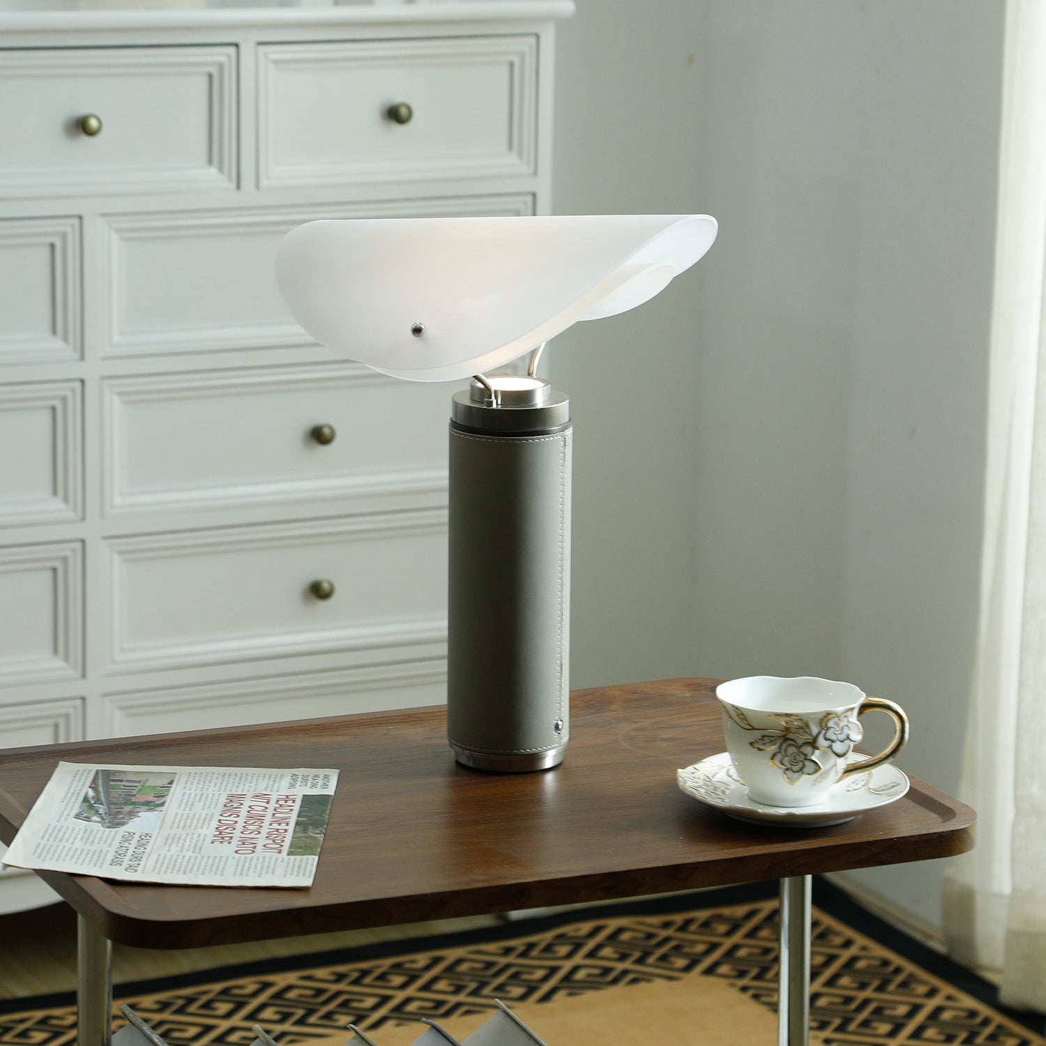 Lampe à poser moderne Rafael en Travertin, Marbre