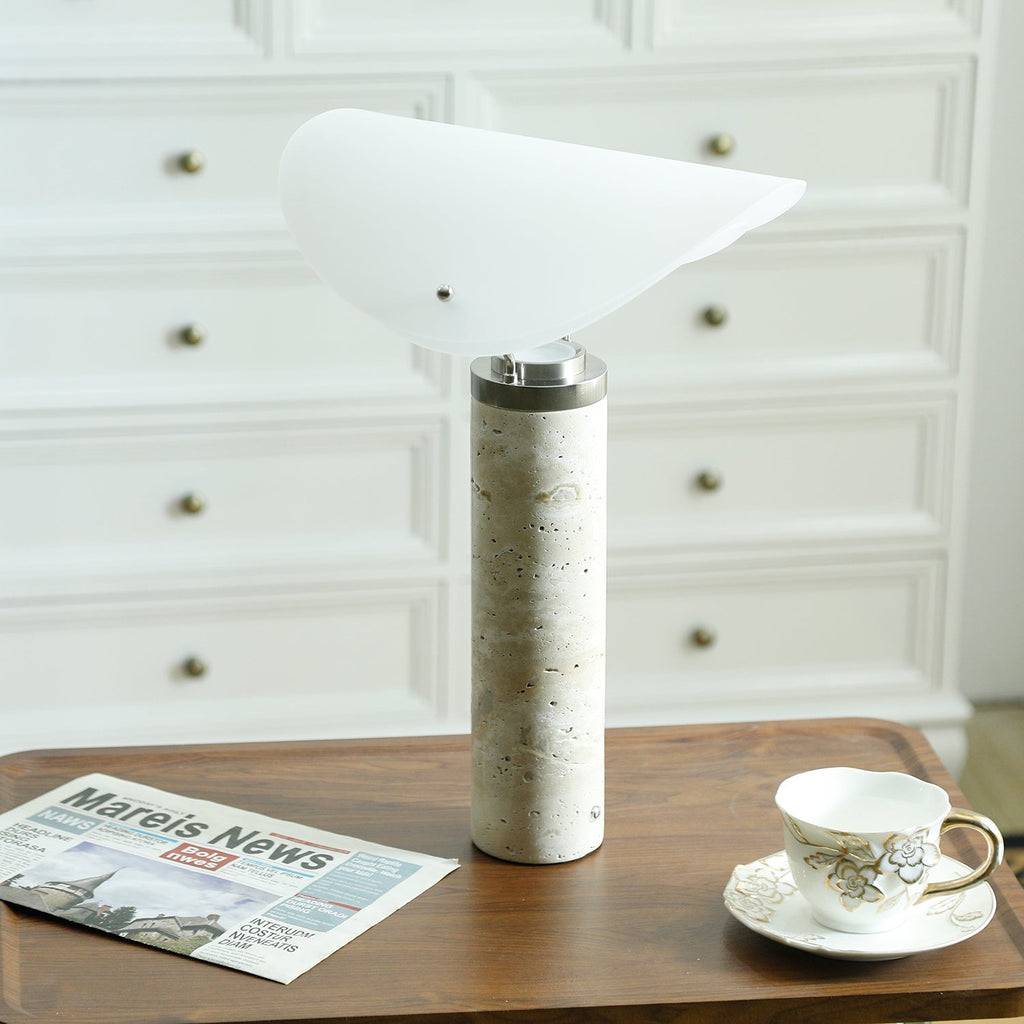 Lampe à poser moderne Rafael en Travertin, Marbre