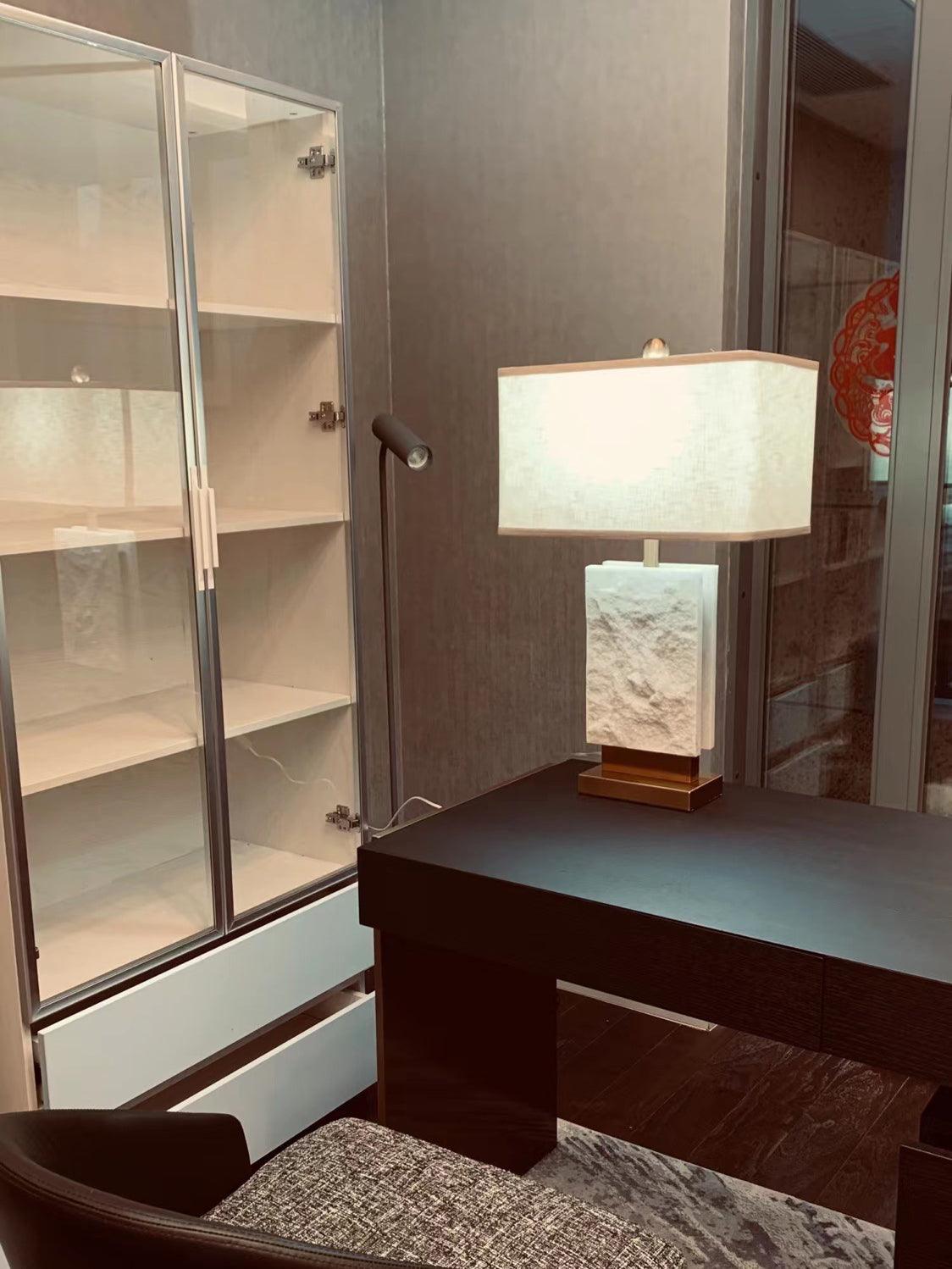 Lampe à poser moderne Mox en Marbre, Tissu, Métal Doré et blanc
