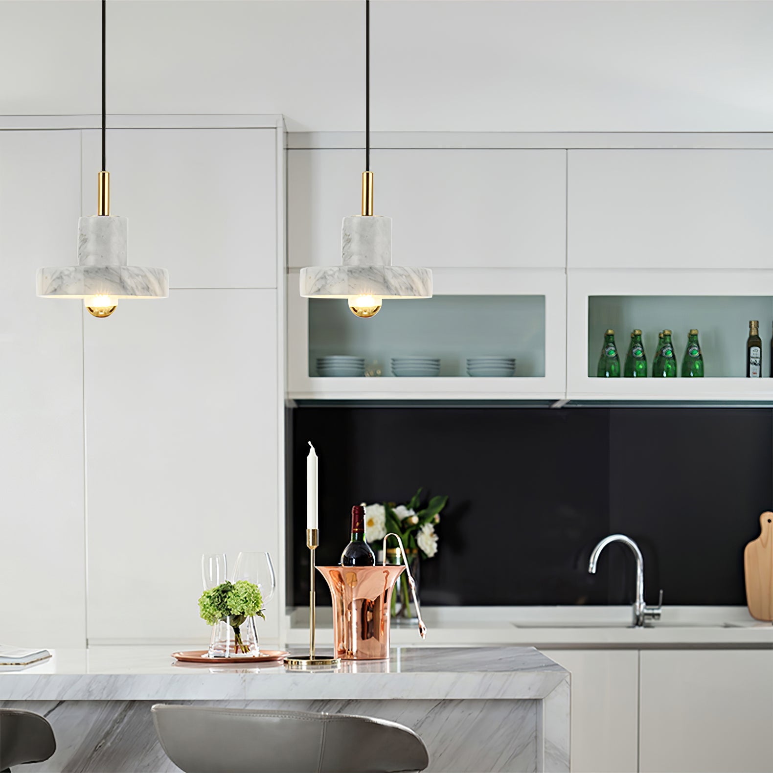 Suspension moderne Torbjorn en Marbre Or et blanc