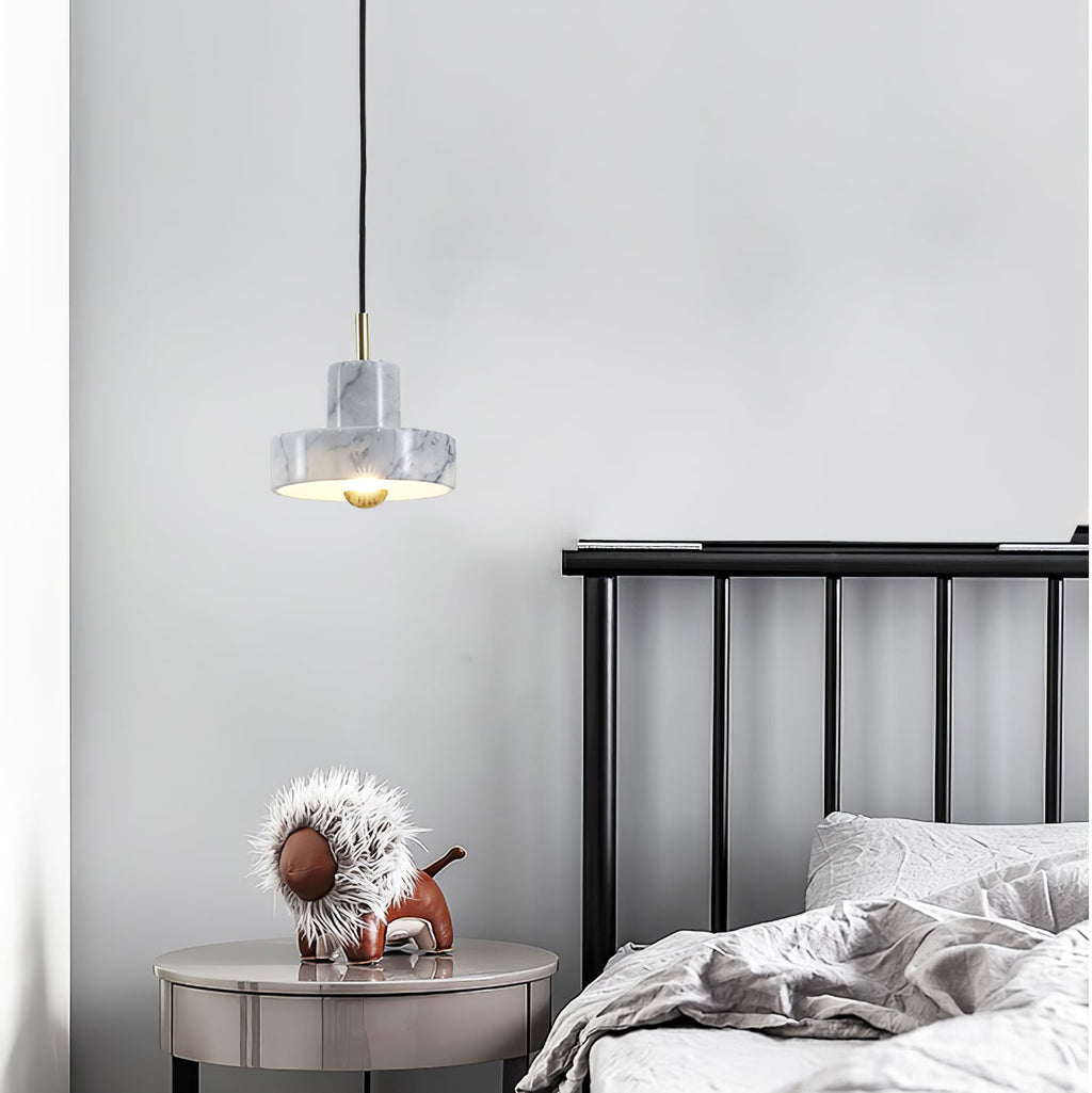 Suspension moderne Torbjorn en Marbre Or et blanc