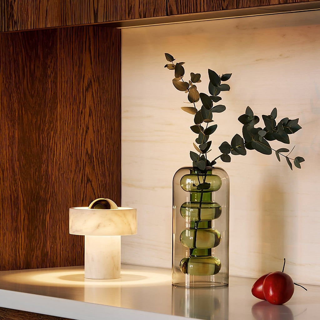 Lampe à poser moderne Hallvard en Marbre Or et blanc