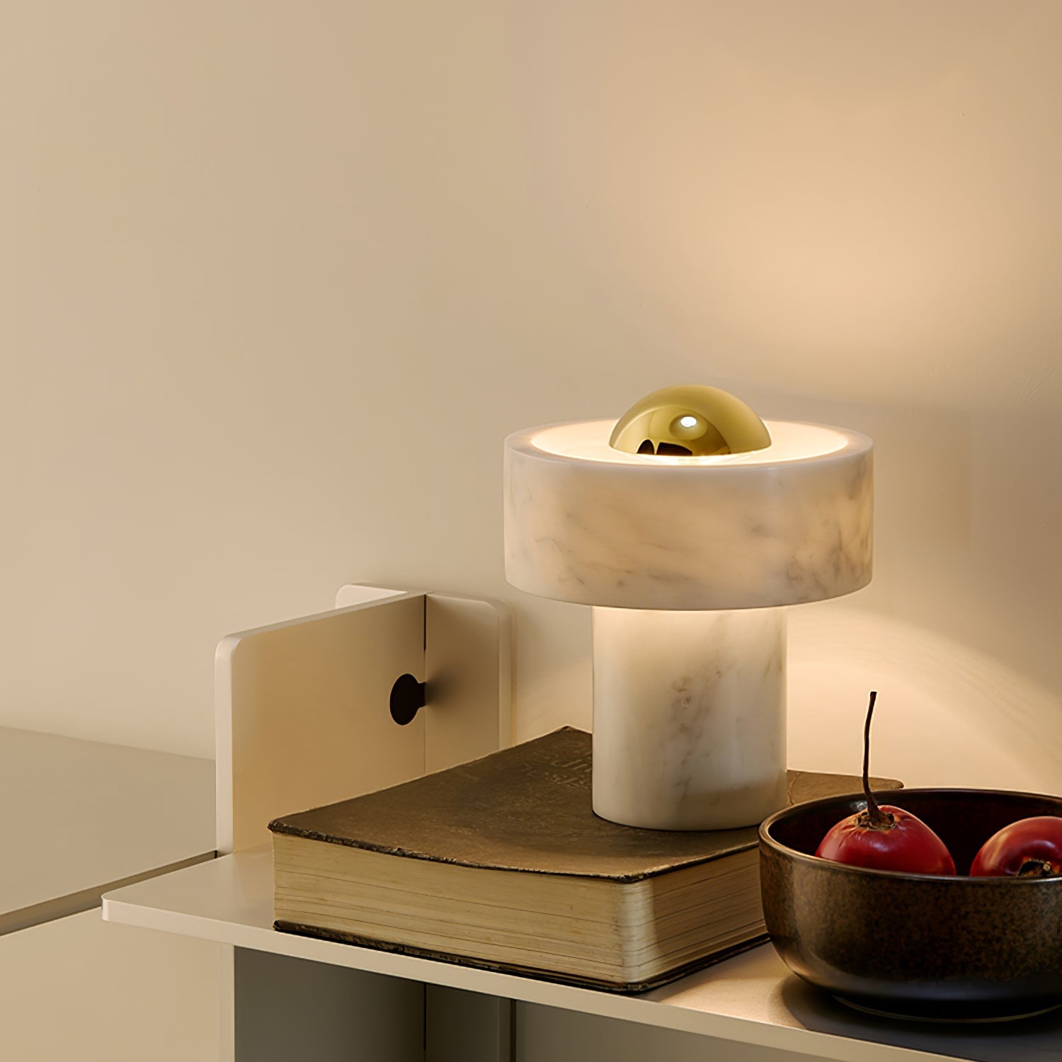 Lampe à poser moderne Hallvard en Marbre Or et blanc