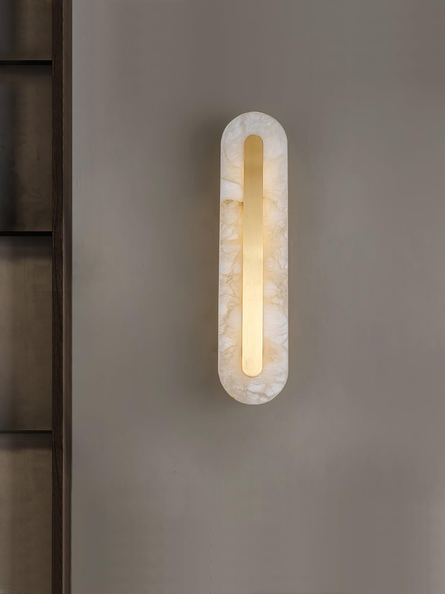 Applique murale moderne Fjolnir en Albâtre Blanc et laiton
