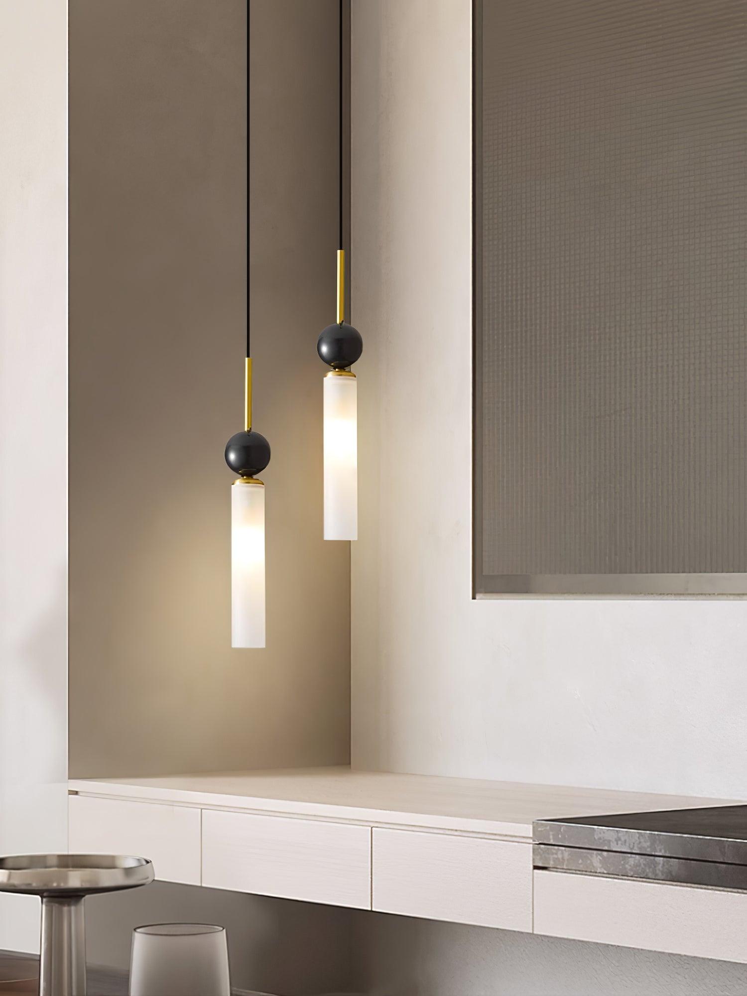 Suspension moderne Volmer en Noir et foncé vert marbre sphère