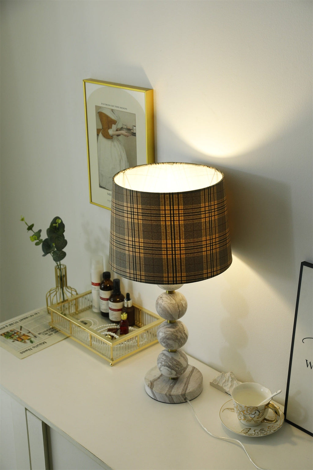 Lampe à poser moderne Oskar en Marbre Blanc et gris