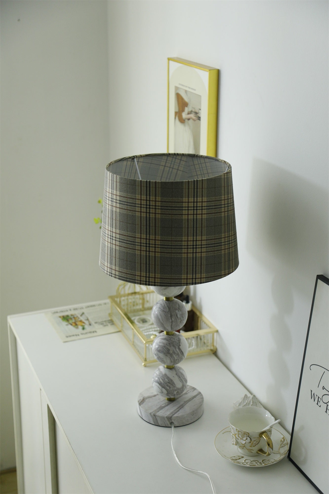 Lampe à poser moderne Oskar en Marbre Blanc et gris