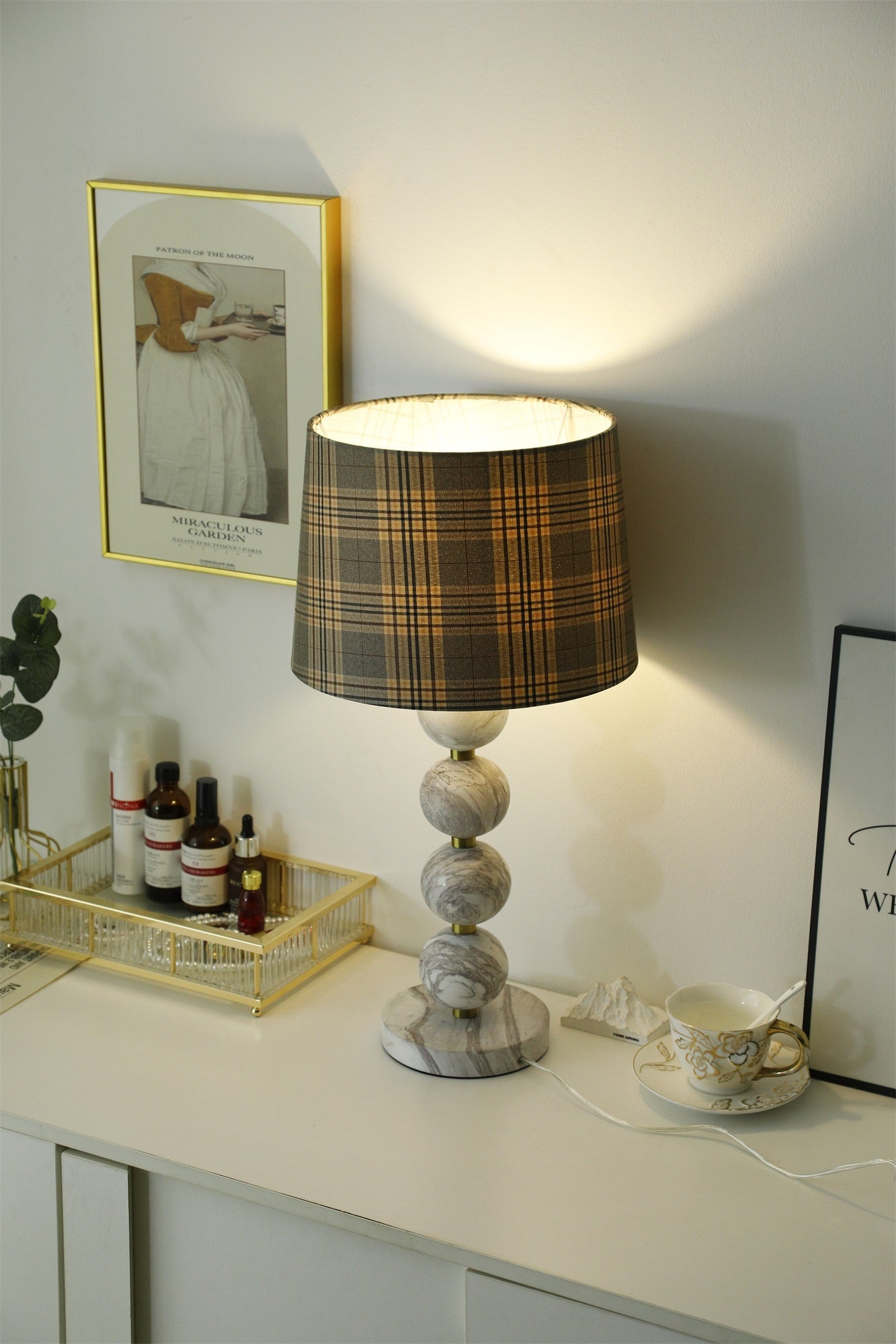 Lampe à poser moderne Oskar en Marbre Blanc et gris