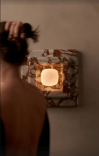 Applique murale moderne Skofte en Métal, Marbre Bvlgari rouge