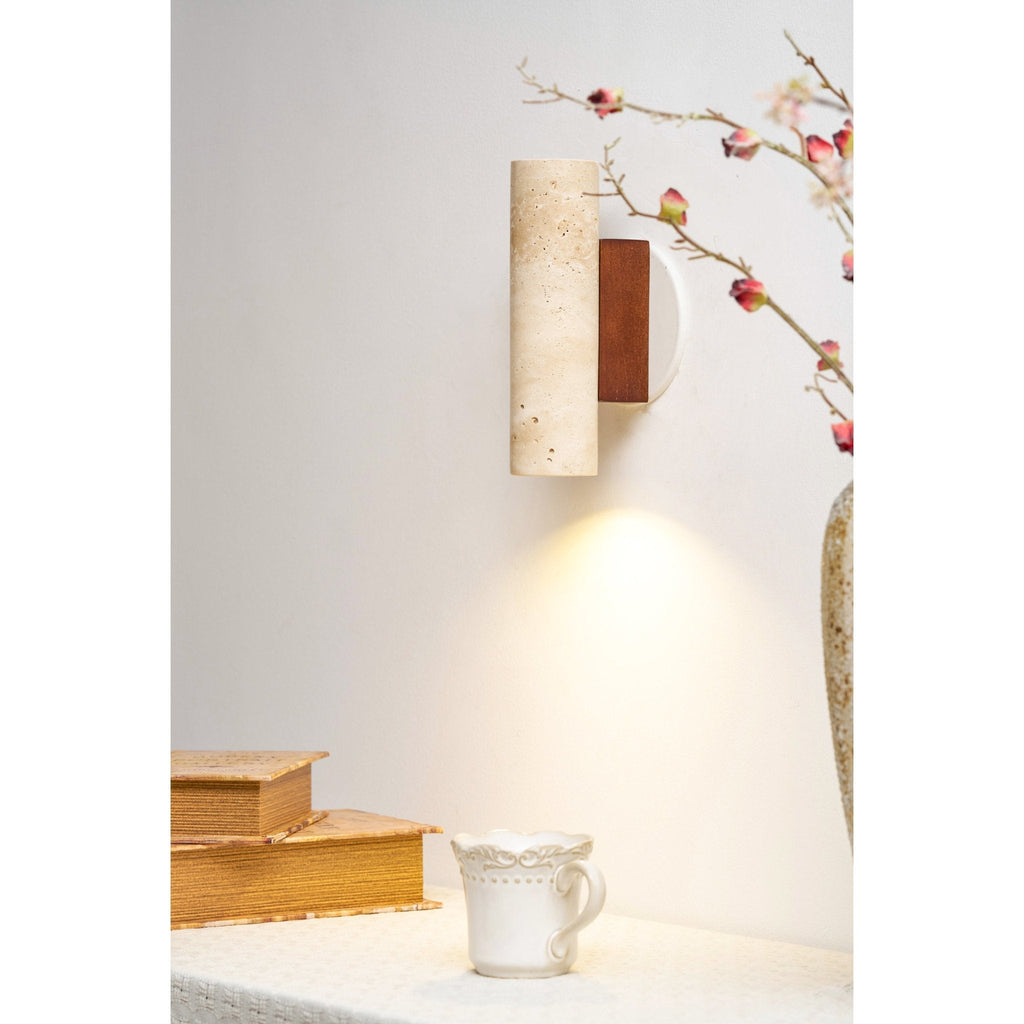 Applique murale moderne Gylfi en Noyer et travertin jaune