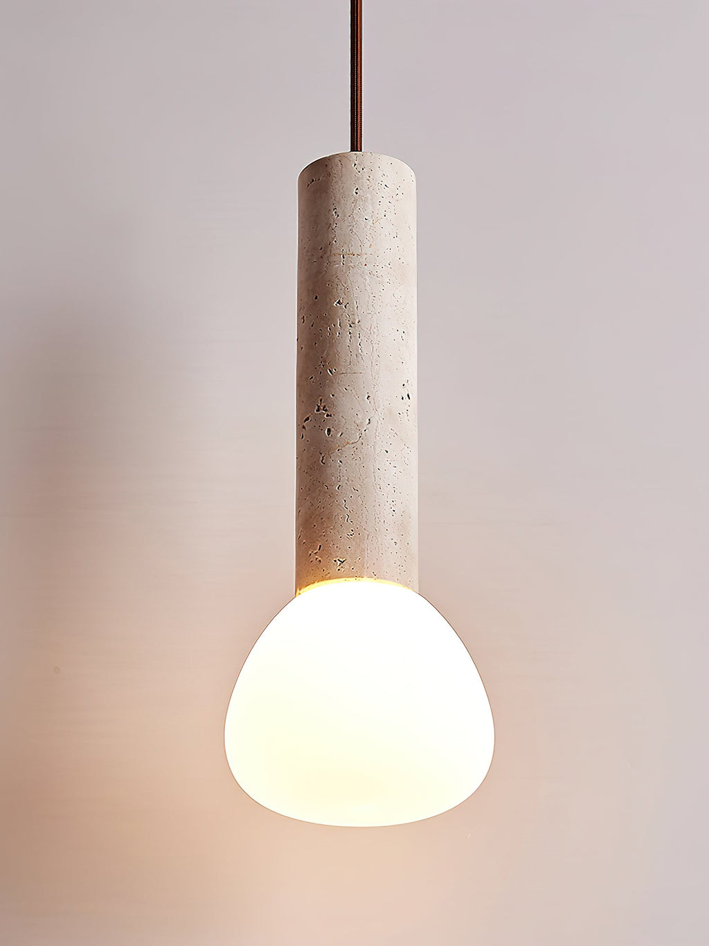 Suspension moderne Ennis en Travertin jaune et blanc
