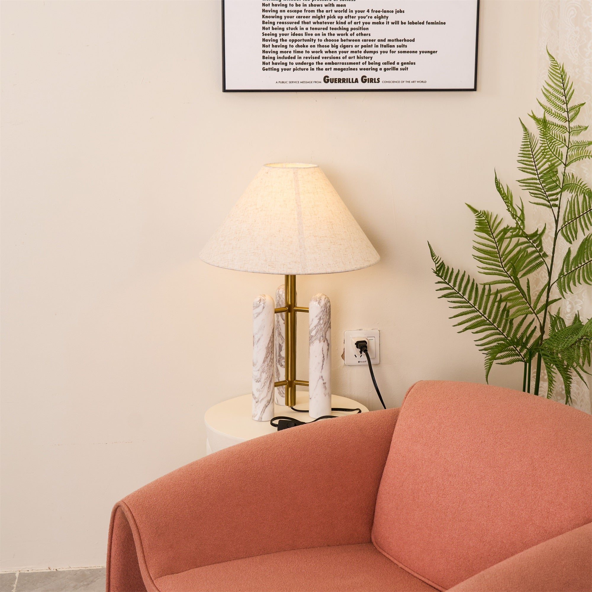 Lampe à poser moderne Gunder en Marbre Blanc