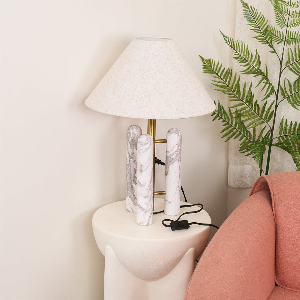 Lampe à poser moderne Gunder en Marbre Blanc