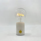 Lampe à poser moderne Cyric en Blanc marbre et transparent