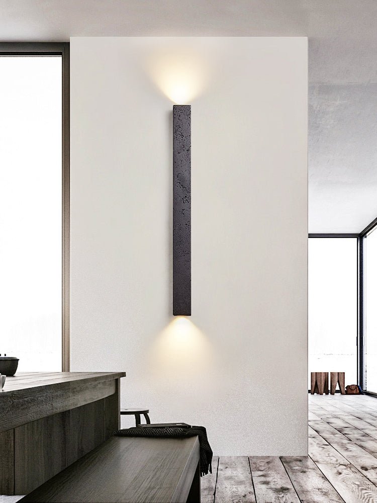 Applique murale moderne Fielding en pierre Noir travertin