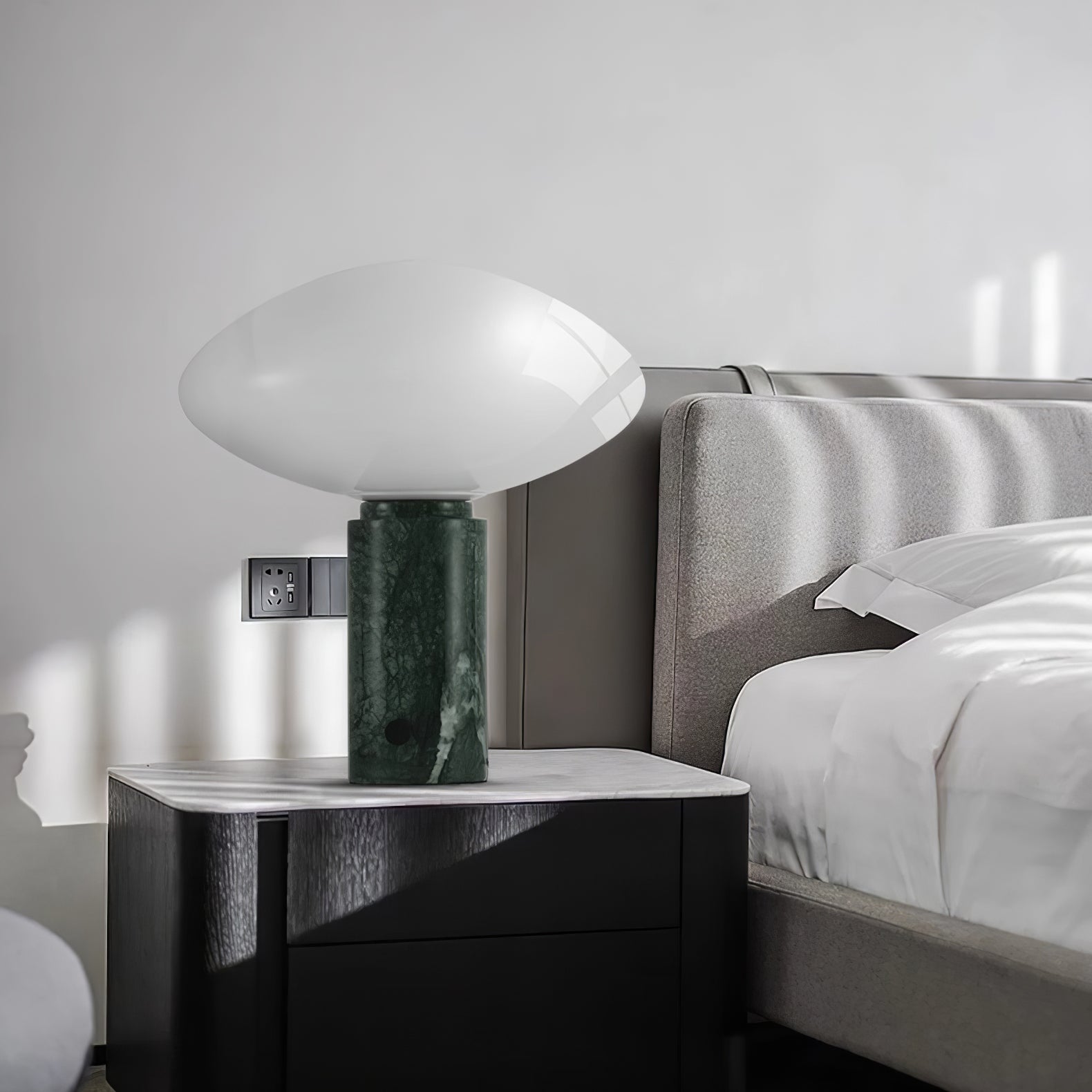 Lampe à poser moderne Osmond en Marbre Vert