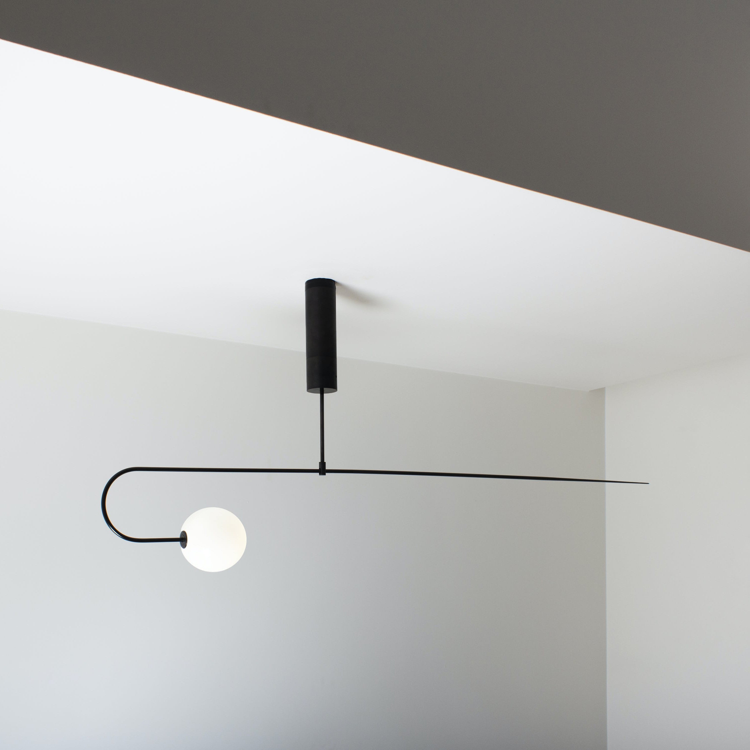 Lustre moderne Todd en Métal, Fer, Acier, Verre Noir