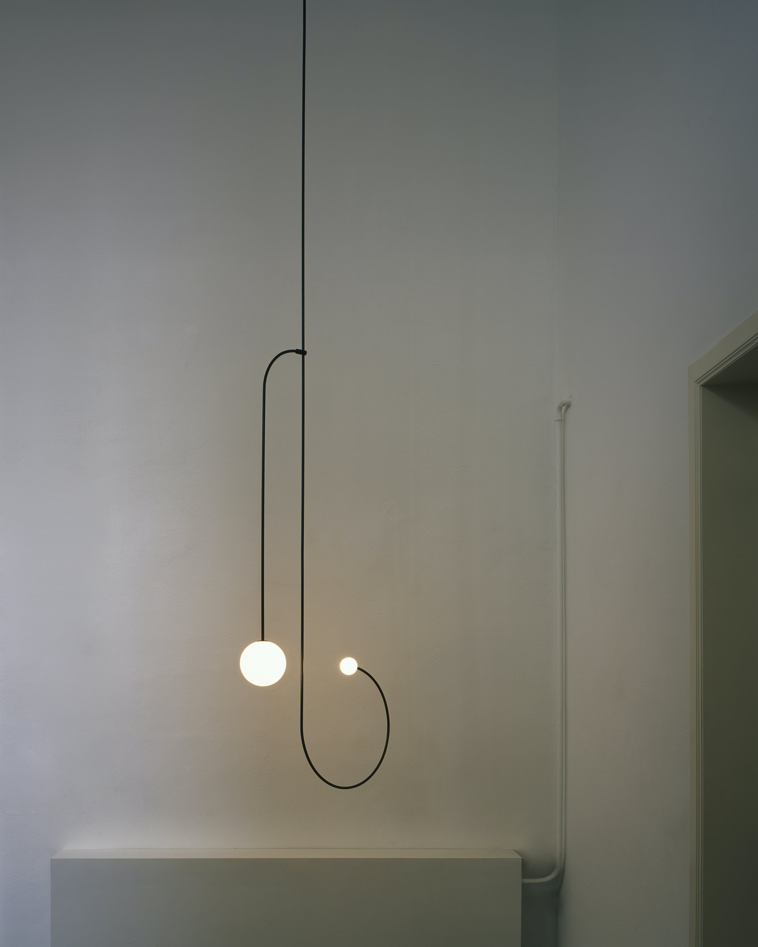 Lustre moderne Todd en Métal, Fer, Acier, Verre Noir