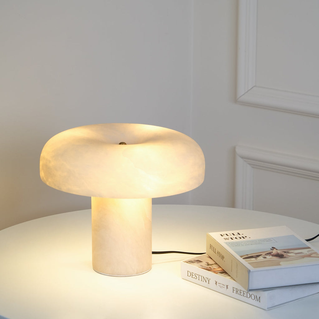 Lampe à poser moderne Acel en Albâtre Laiton et blanc