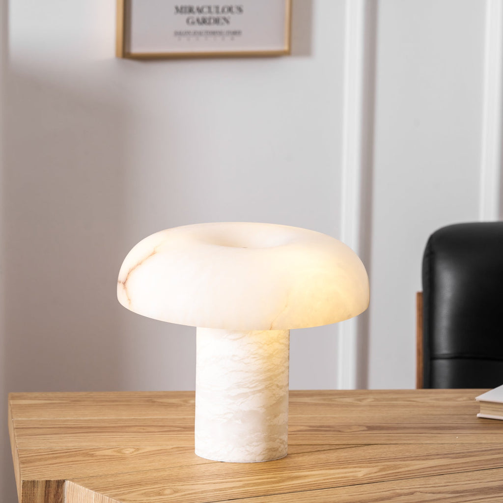 Lampe à poser moderne Acel en Albâtre Laiton et blanc
