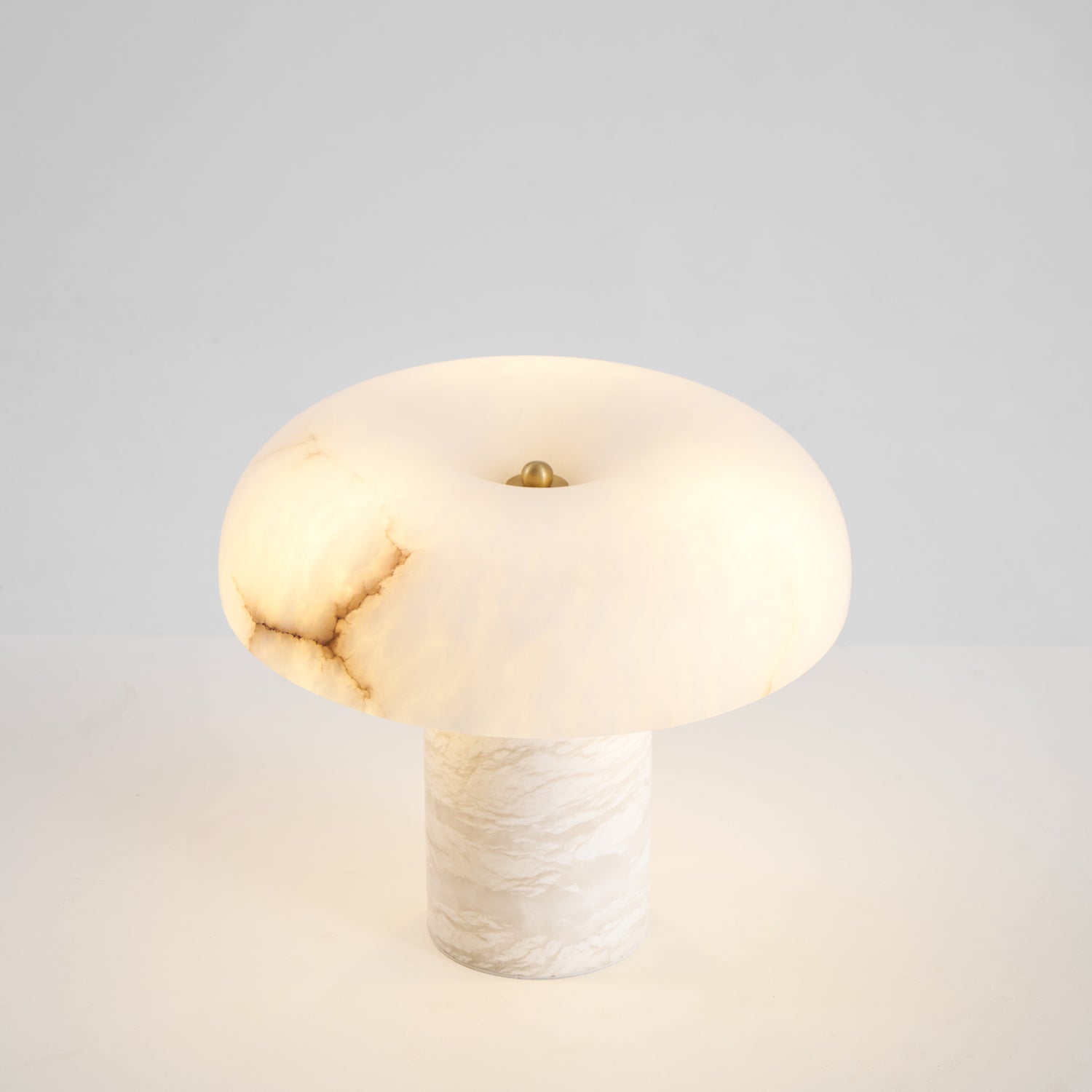 Lampe à poser moderne Acel en Albâtre Laiton et blanc