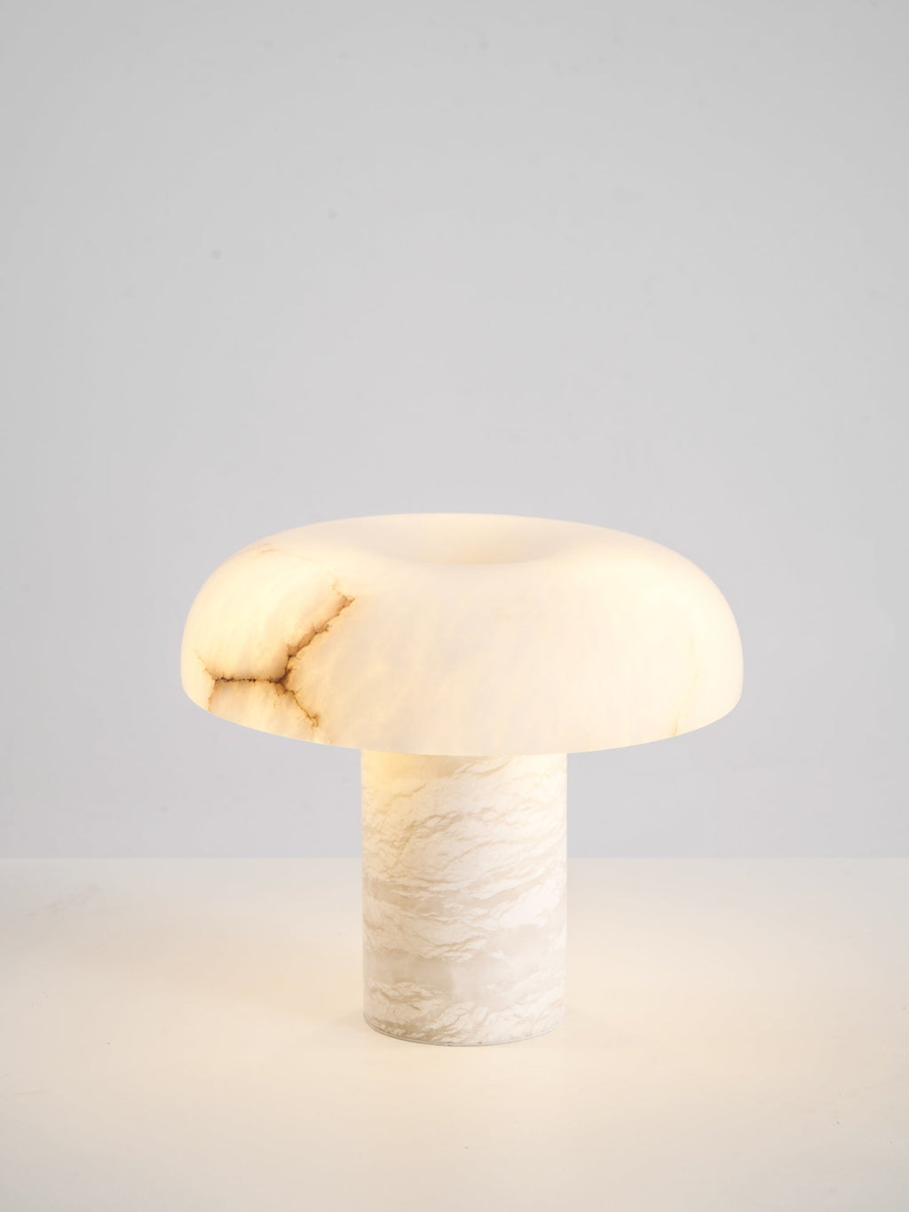 Lampe à poser moderne Acel en Albâtre Laiton et blanc