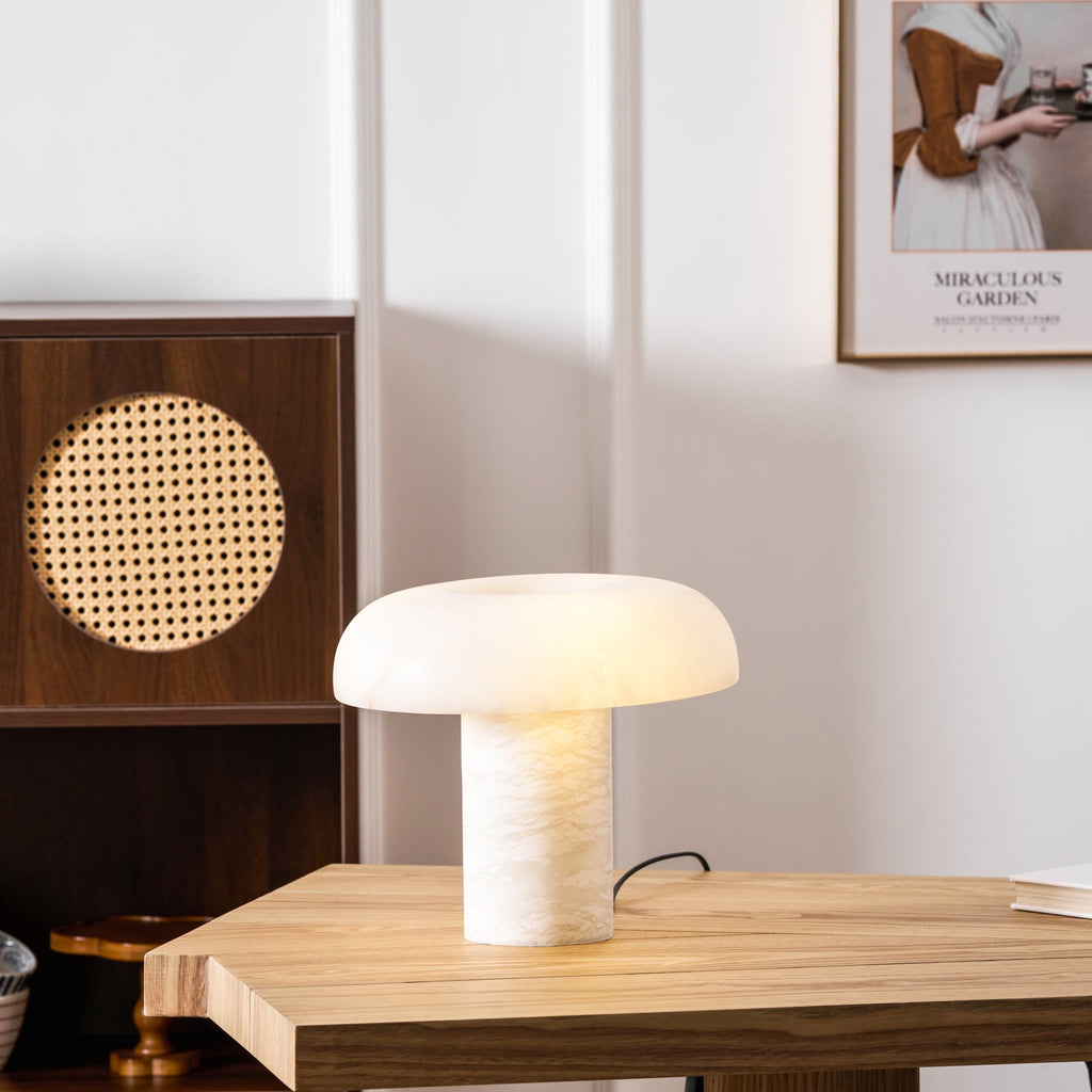 Lampe à poser moderne Acel en Albâtre Laiton et blanc