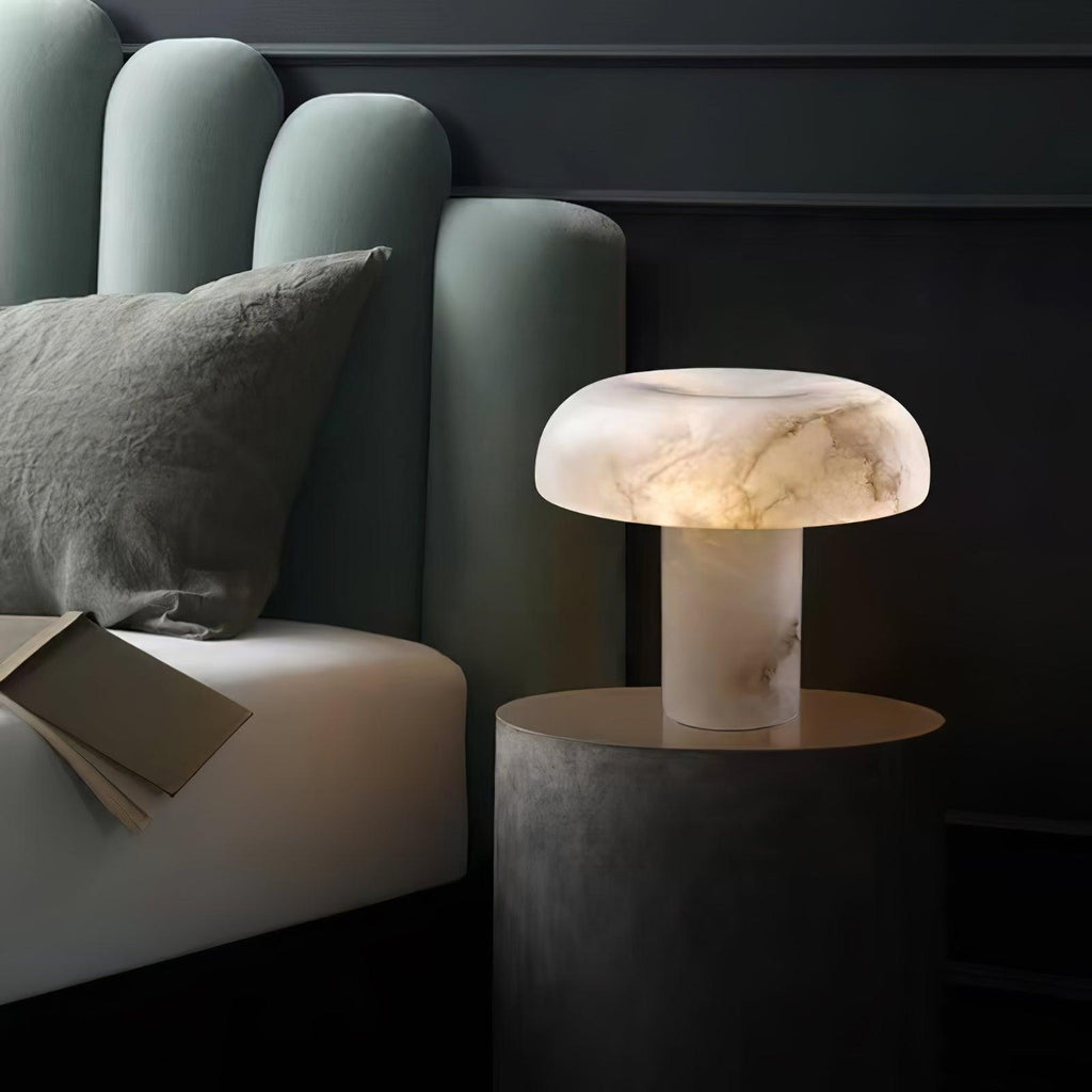 Lampe à poser moderne Acel en Albâtre Laiton et blanc
