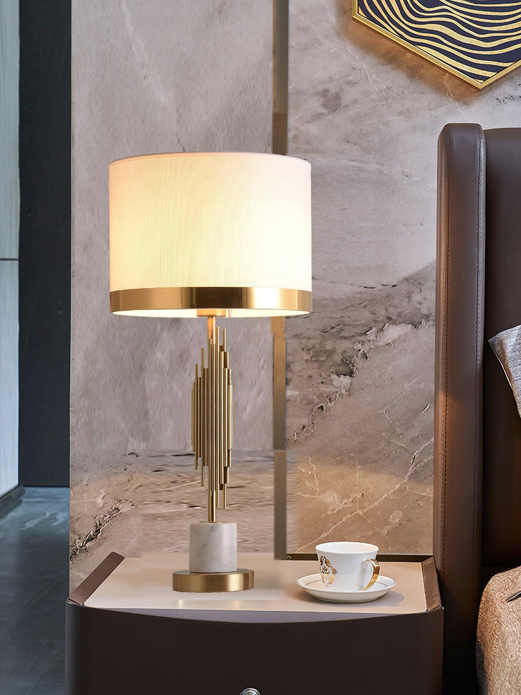 Lampe à poser moderne Dreng en Tissu, Fer, Marbre, Métal Doré