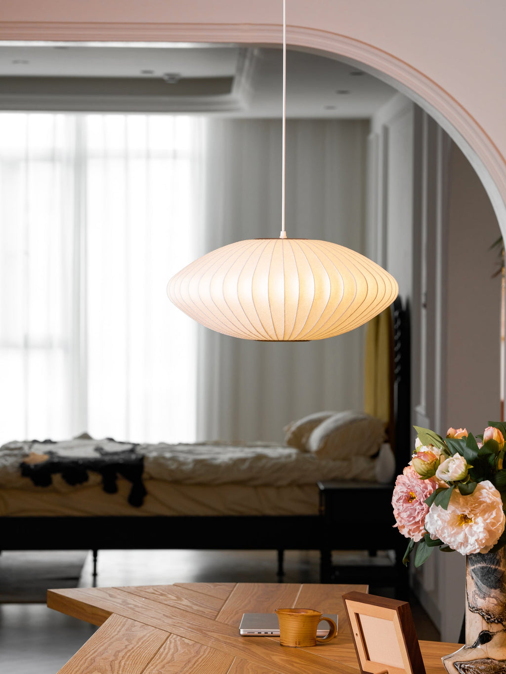 Suspension moderne Charlton en soie Blanc
